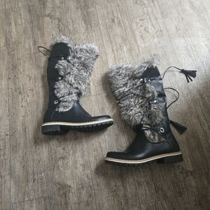 Faux Fur Trim Black Winter Boots